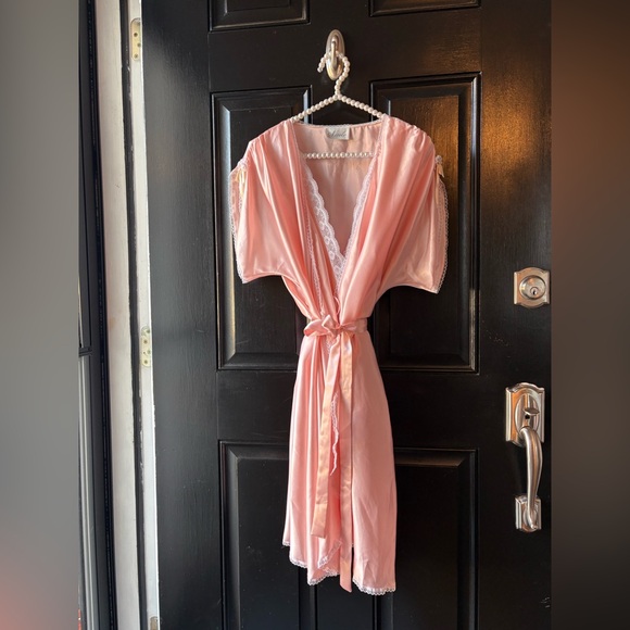 VTG Nicole Peach Satin Lace Teddy Bodysuit Robe Set Size S/M - Picture 5 of 15